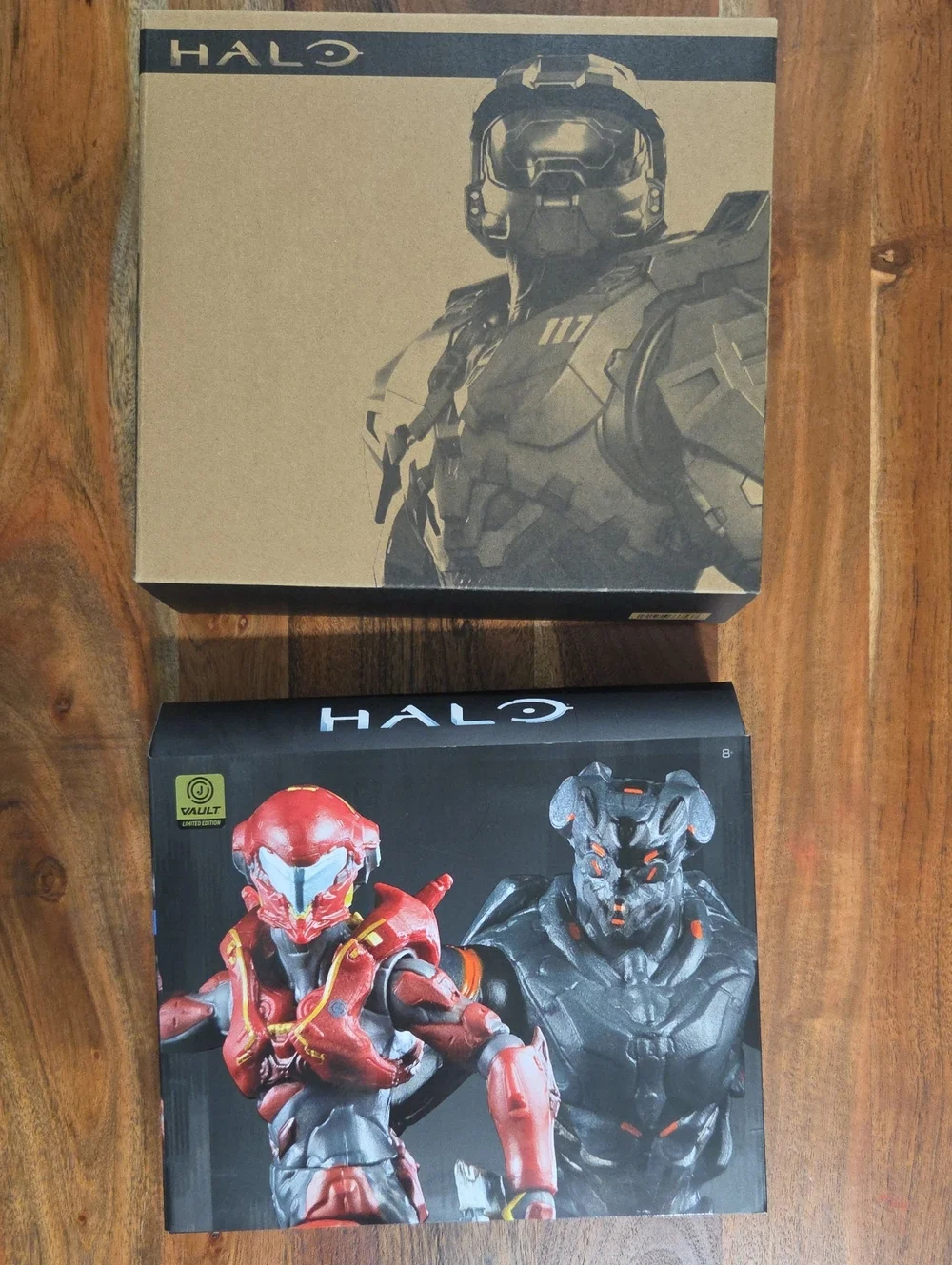 Halo Vault Limited Edition Jazwares - Spartan Vale And Promethean Soldier - New